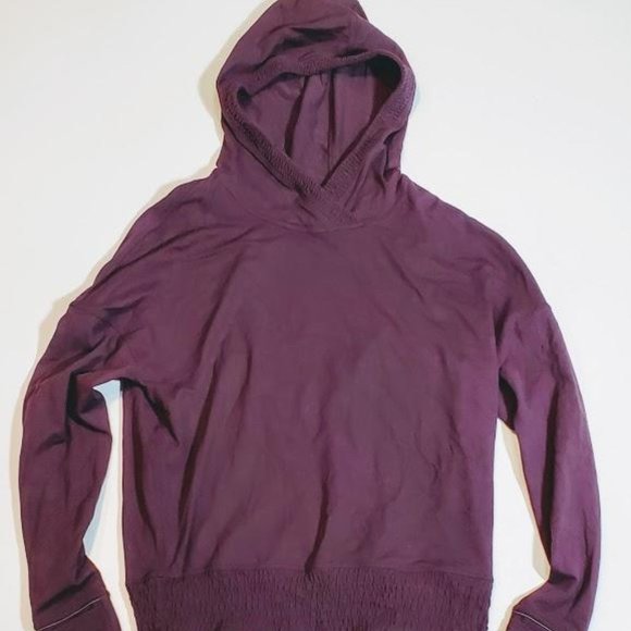 Size 4 - Lululemon Lead The Pack Hoodie - Picture 2 of 2